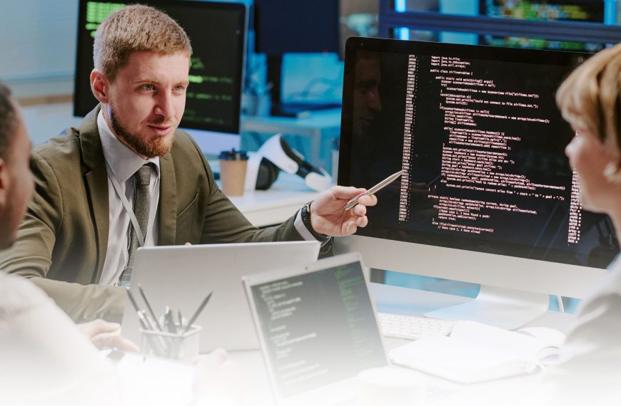 Best use cases of recruitment analytics across different hiring models