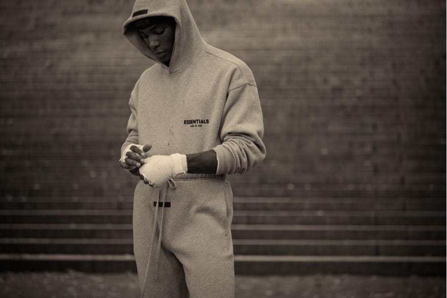 Essential Hoodies: The Perfect Everyday Fashion Choice for Comfort and Style
