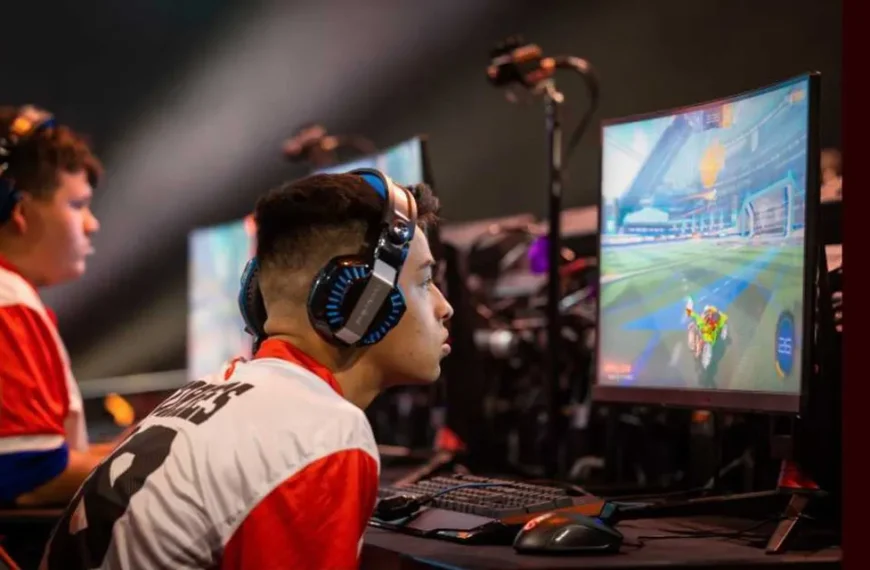 The Impact of Esports on the Future of Online Gaming