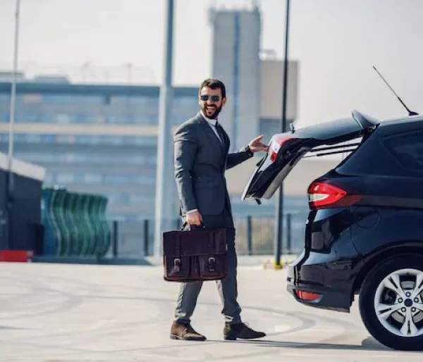 The Benefits of Booking a Private Car Service Before You Arrive